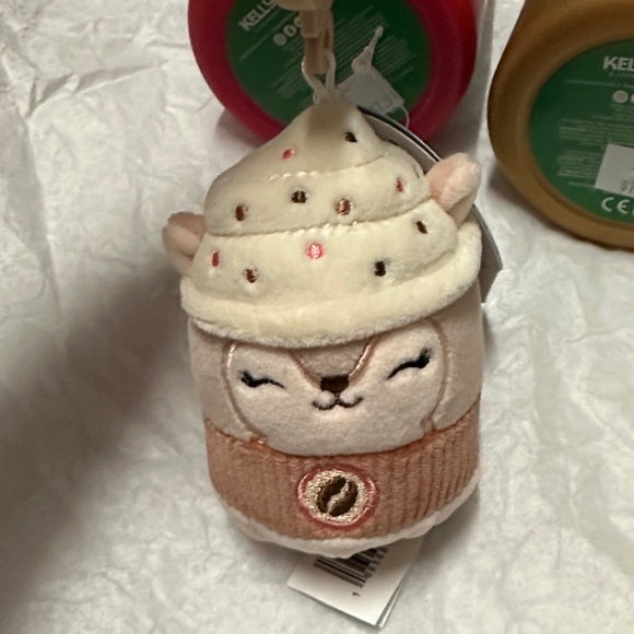 Squishmallows Bundle Mystery Capsules and Clips Holiday Christmas - Picture 4 of 7